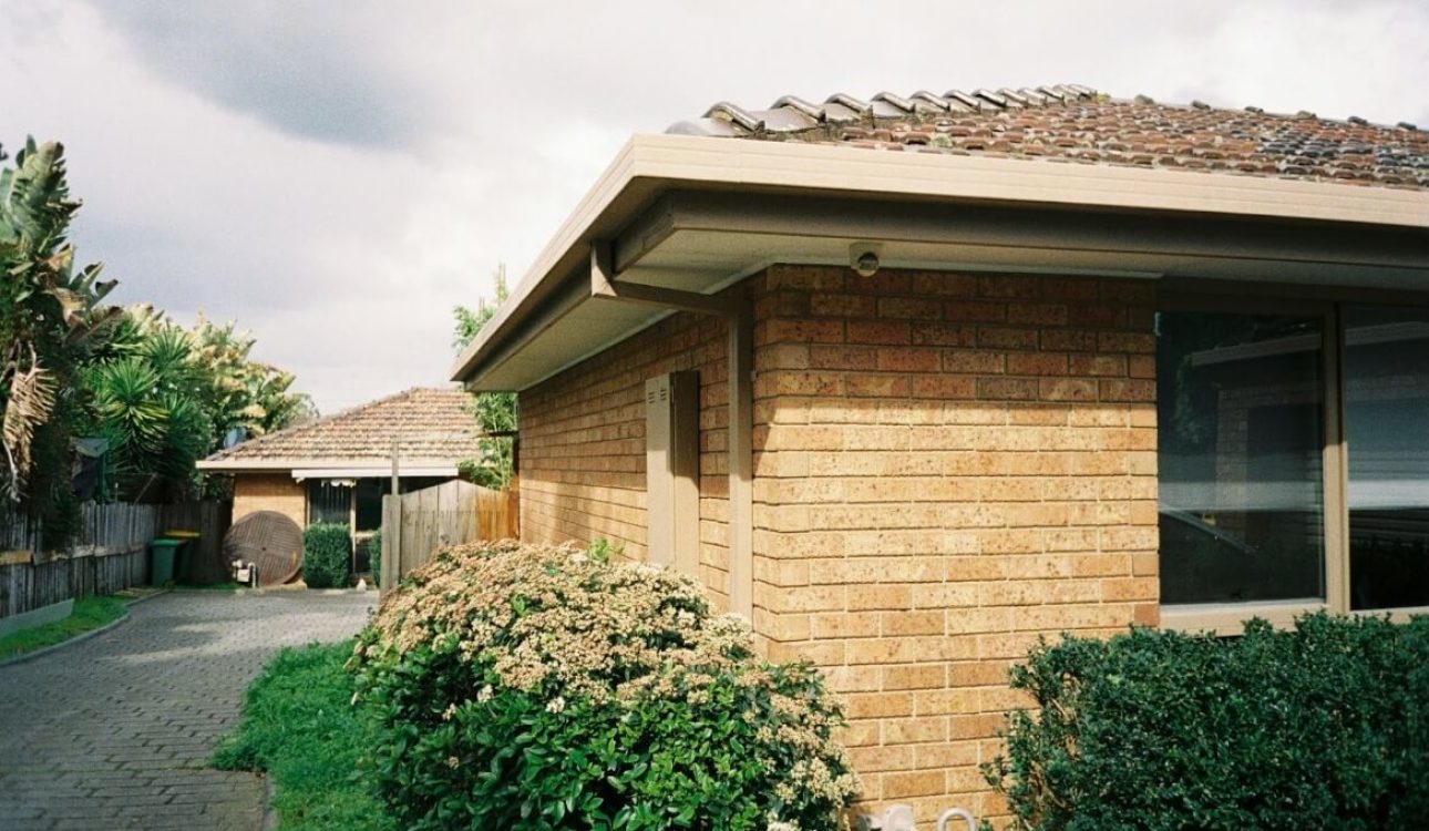 cork spray for sound insulation and noise reduction