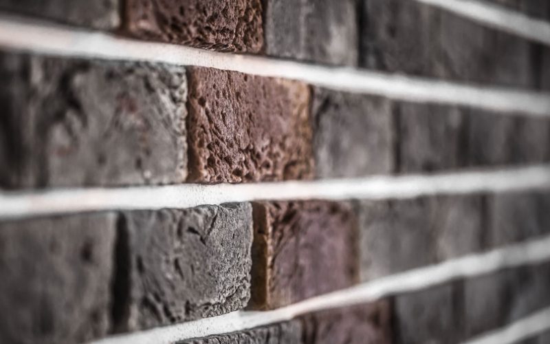 pebbledash and brickwork